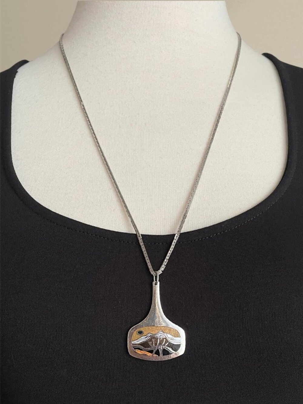 Vintage De Passillé-Sylvestre Modernist Silver Tone & Enamel Pendant Necklace